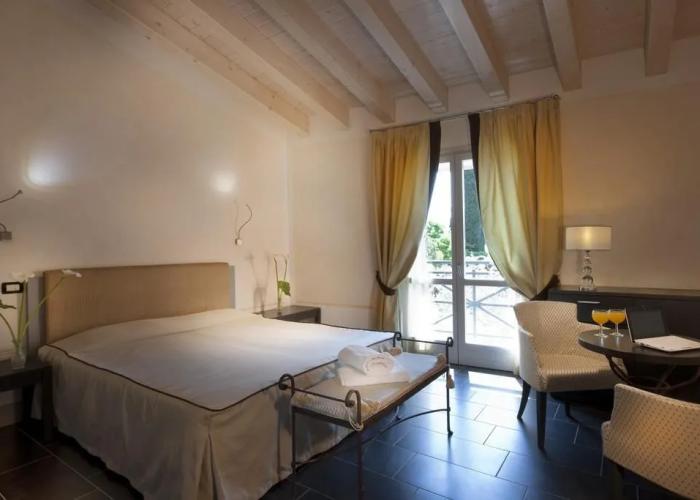 Hotel Bogliaco