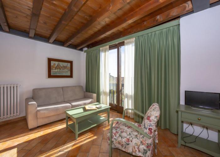 Liano Mimosa -relax & priv parking place