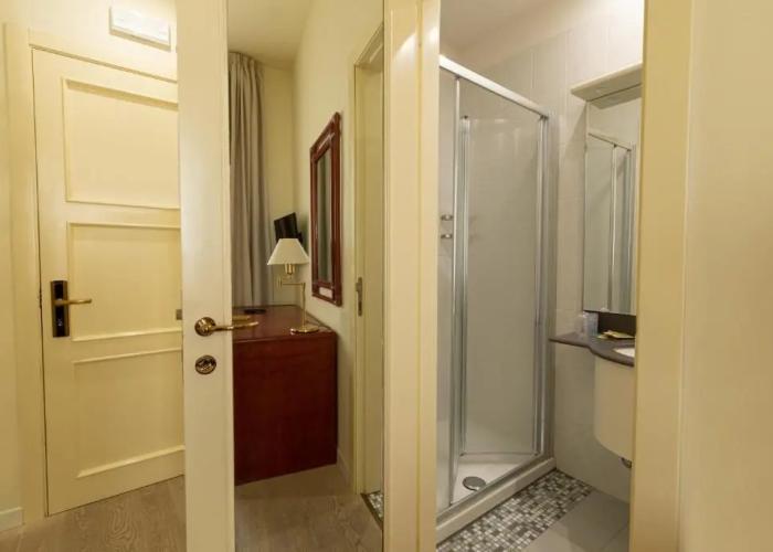 Hotel Enzo