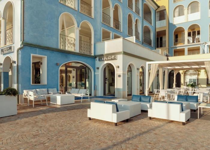 Life Hotel Seaview & Spa