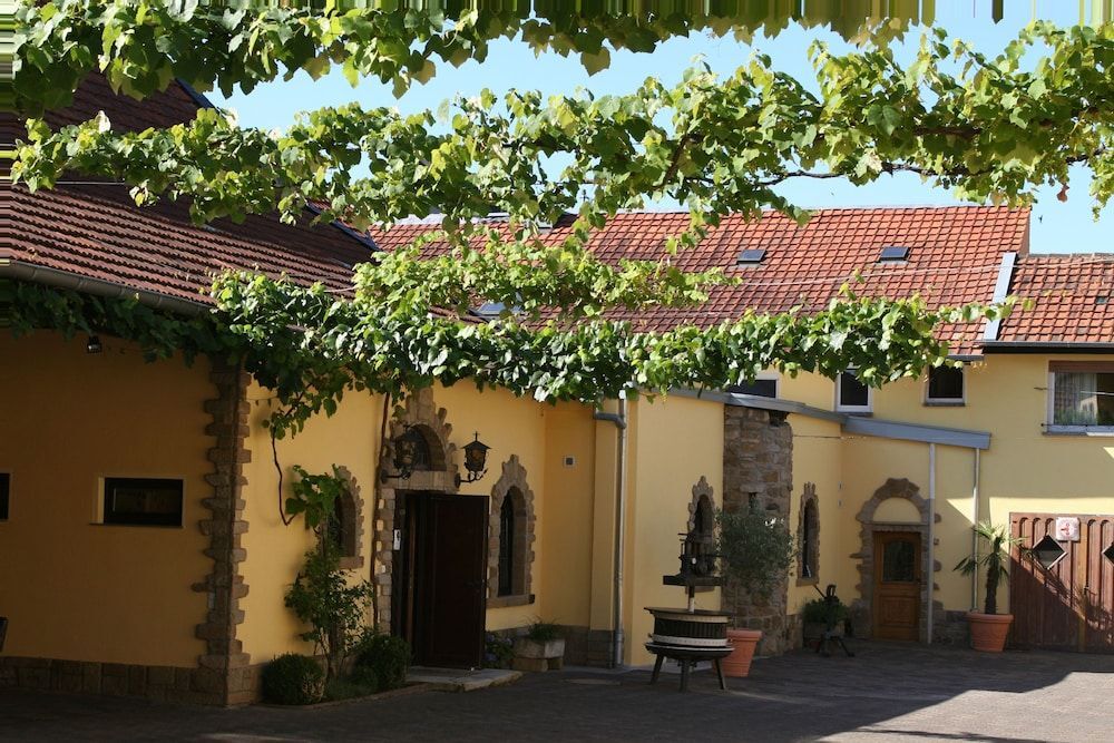 Tullius – Die Rebmeisterei