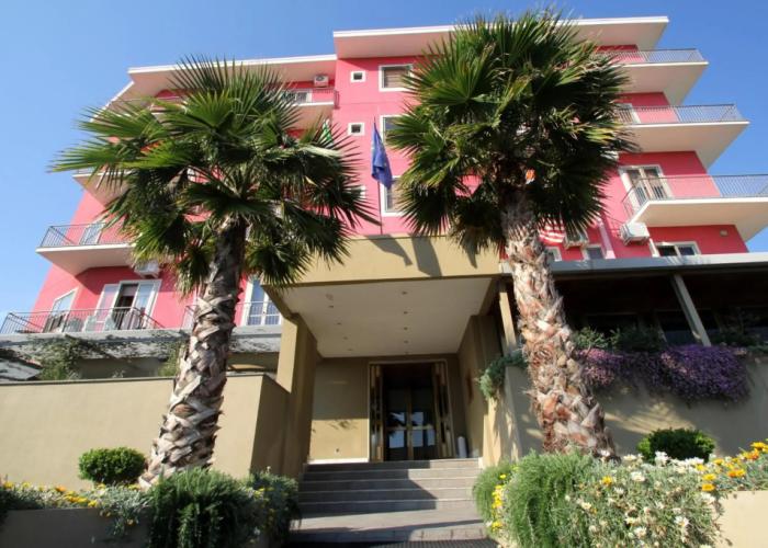Hotel Carosello