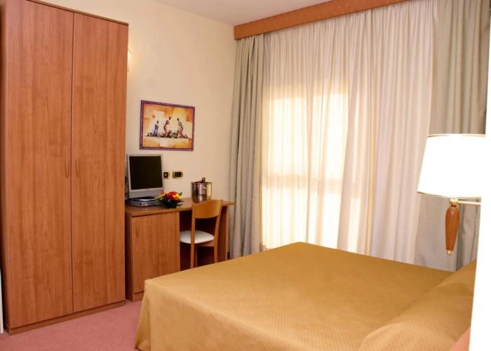 La Isla Resort