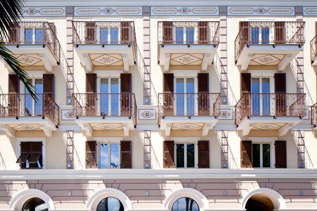 San Pietro Palace Hotel