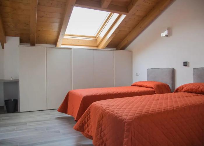 C0-e569-lbag97a2 - Dream Lake Apartment 1