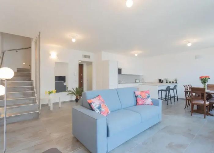 Dream Lake Apartments