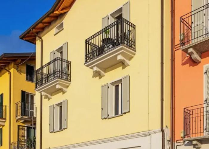 2-bed Apt With Stunning Lake Como Views & Terrace