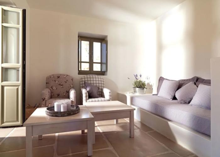 Themonies Luxury Suites