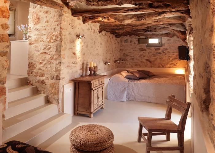 Themonies Luxury Suites