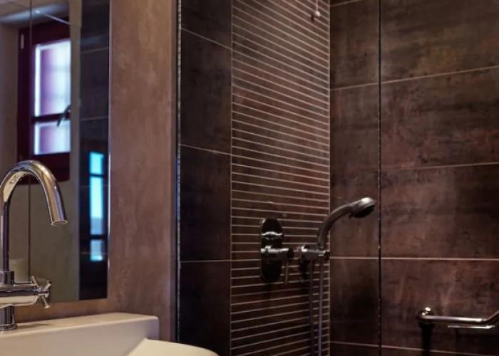 Themonies Luxury Suites