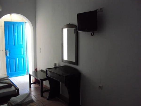 Paraporti Hotel