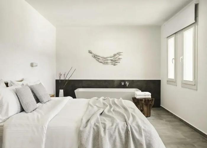 AVATON Folegandros