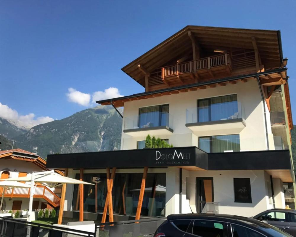 Dolomeet Boutique Hotel