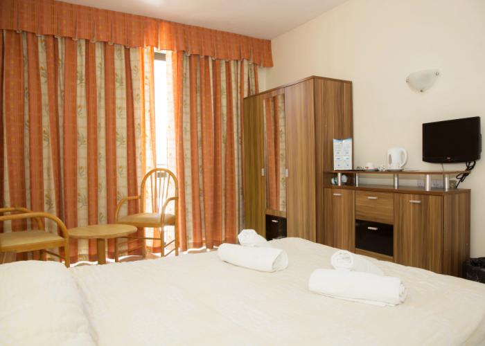 Relax Inn Hotel