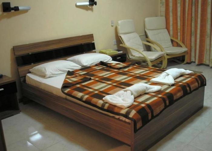 Relax Inn Hotel