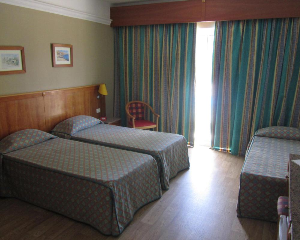 фото Topaz Hotel