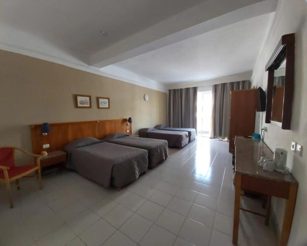 фото Topaz Hotel