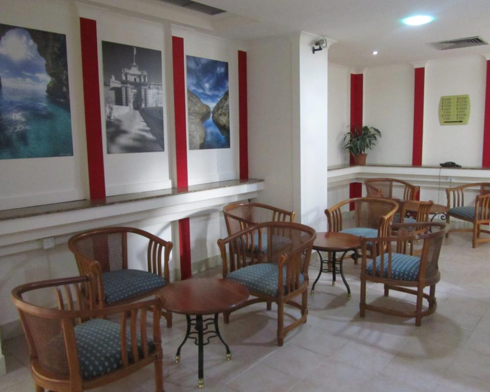 фото Topaz Hotel