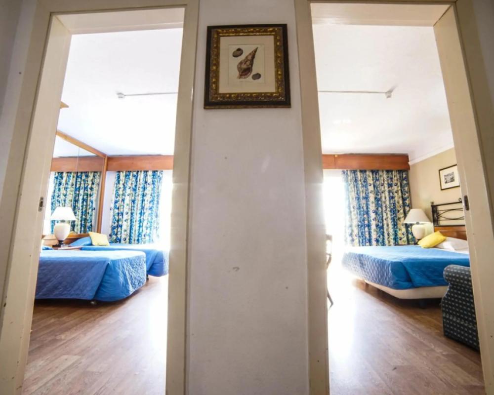 фото Topaz Hotel