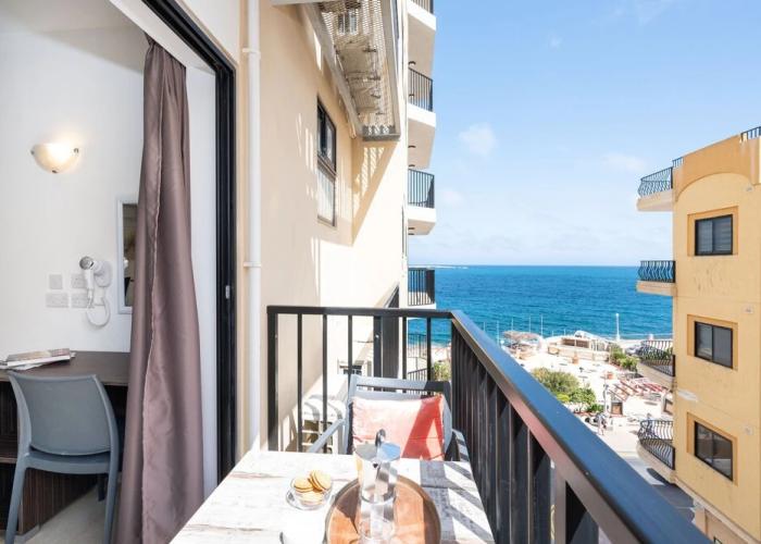 Islet Seafront 1 Bedroom Apartment