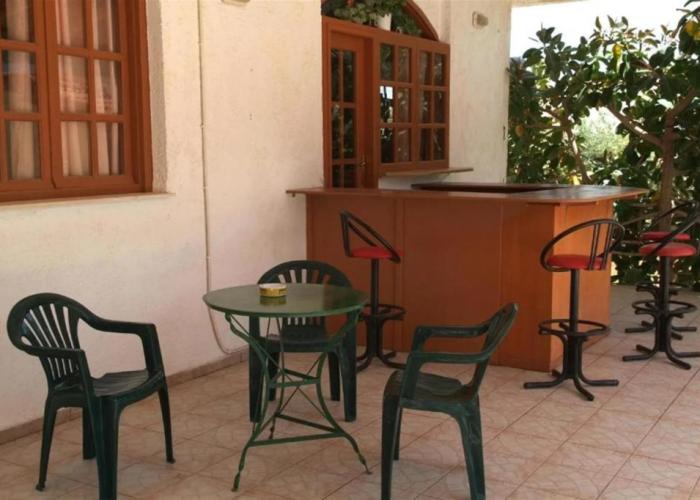 Prinos Apartments