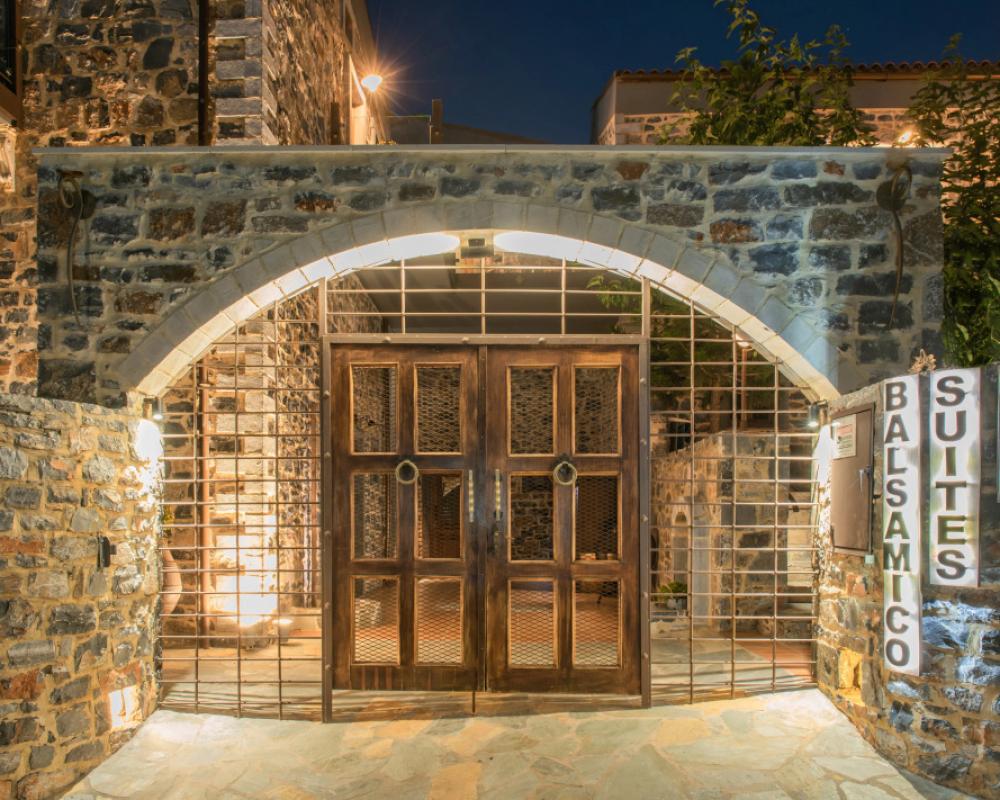 Balsamico Traditional Suites