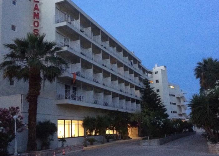 Calamos Beach Family Club Hotel