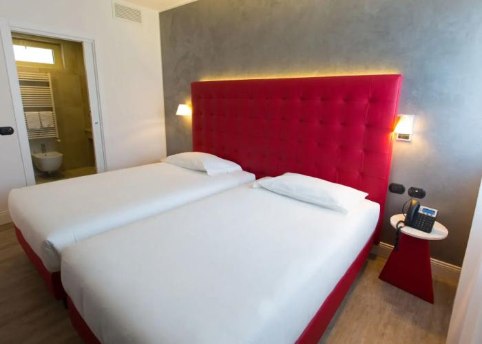 Hotel Al Campanile - Luxury Suites & Apartments