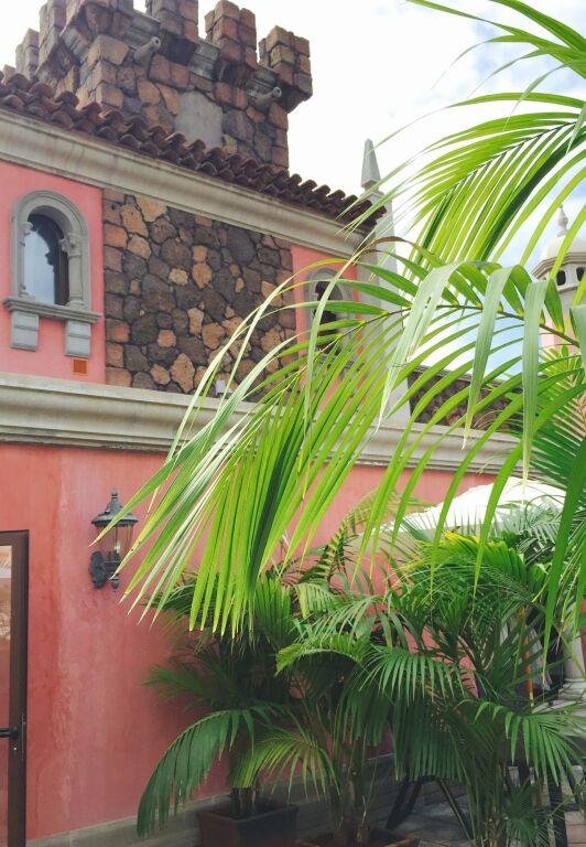 Rok Plaza - Only Adults