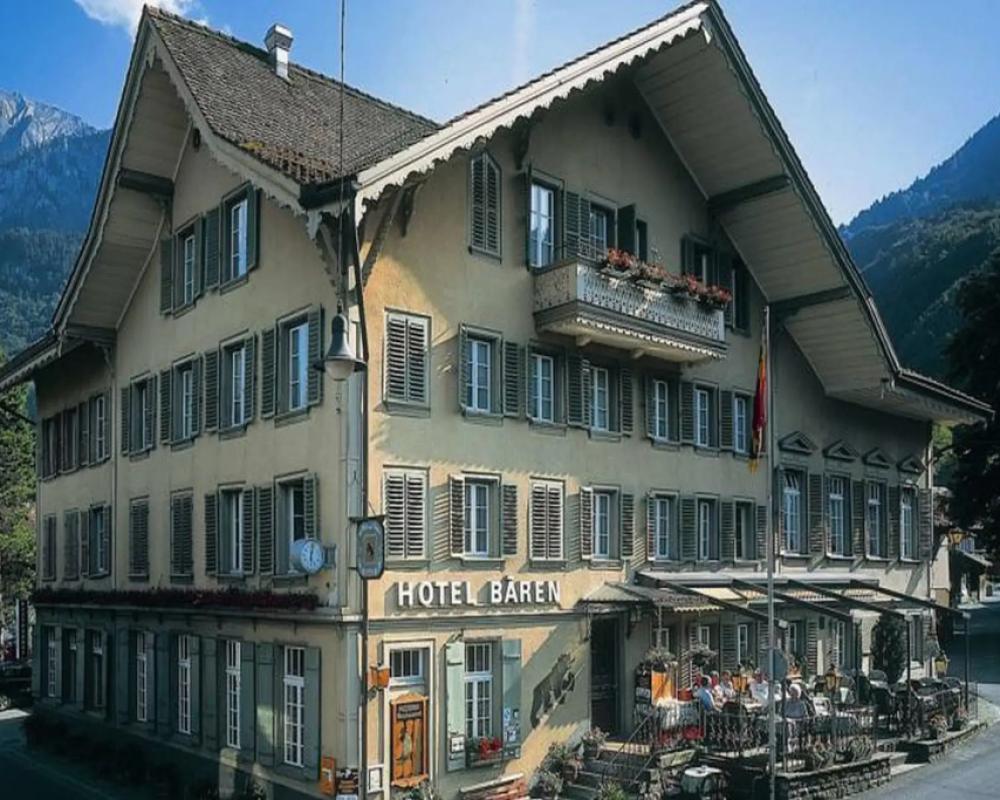 Hotel Bären - The Bear Inn