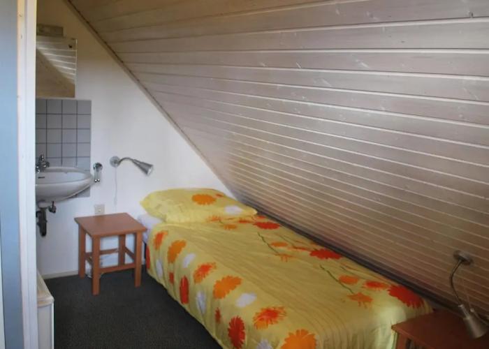 Holiday Home in Reimboldshausen With Balcony