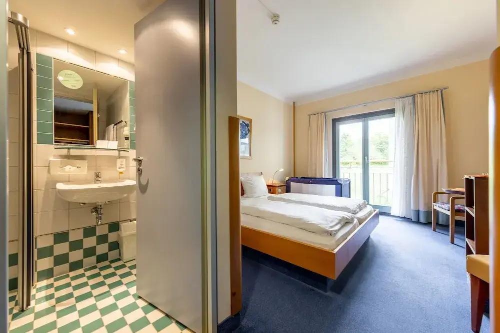 фото Hotel Dresdner Tor Süd