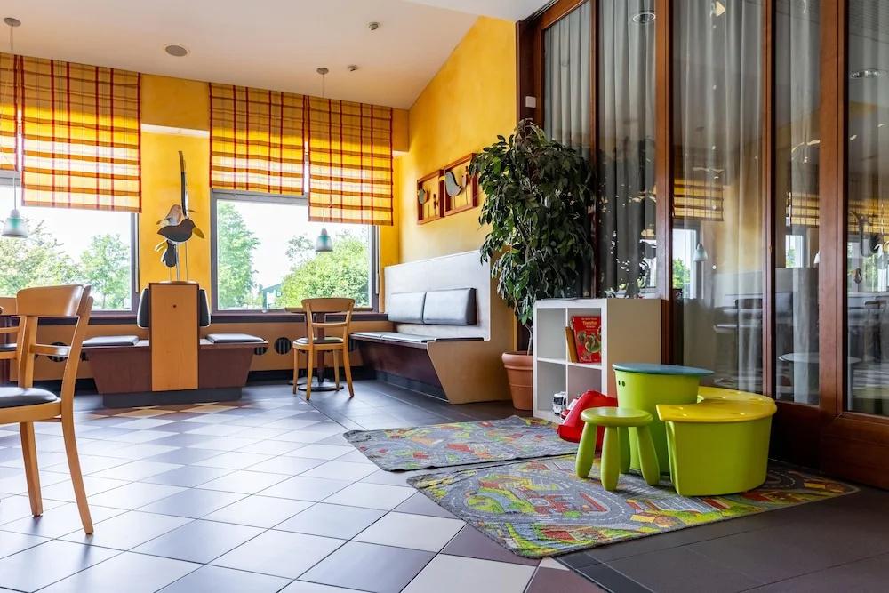 фото Hotel Dresdner Tor Süd