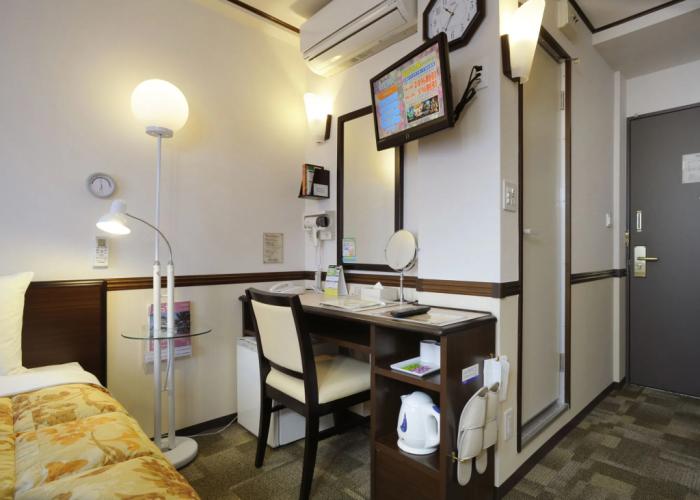 Toyoko Inn Hokkaido Asahikawa Ekimae Ichijo Dori