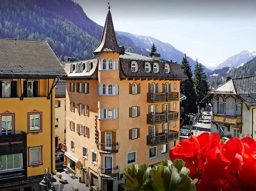 фото Central Hotel