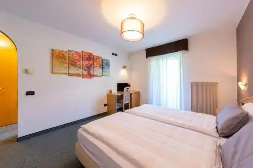 фото Flos Hotel