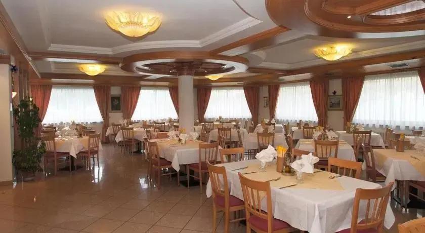 фото Flos Hotel