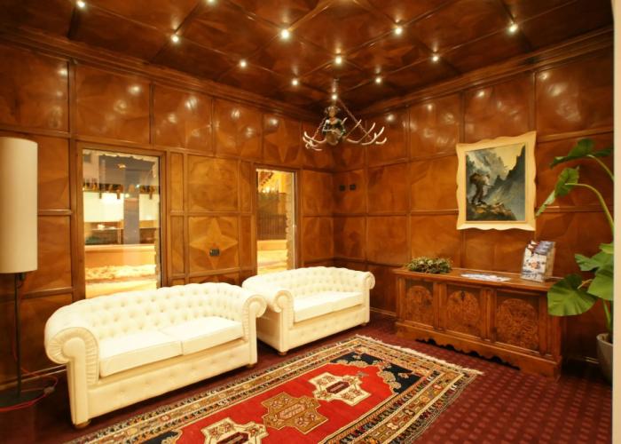 Adler Family & Wellness Clubresidence