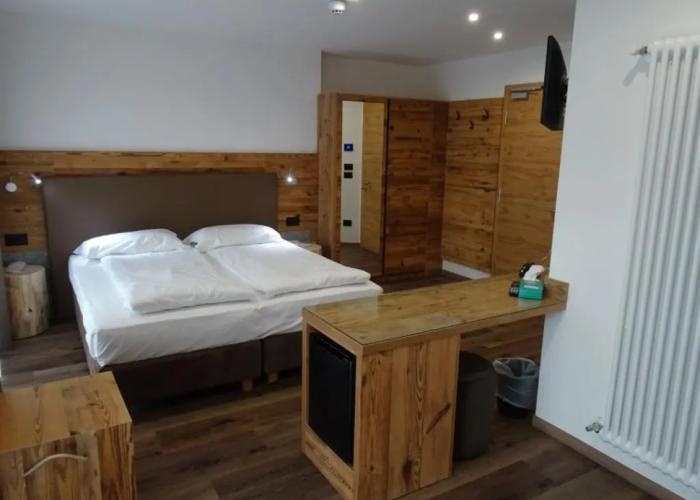 Active Alm Hotel