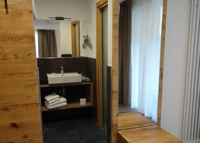 Active Alm Hotel