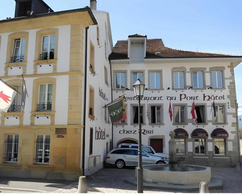 Hôtel du Port