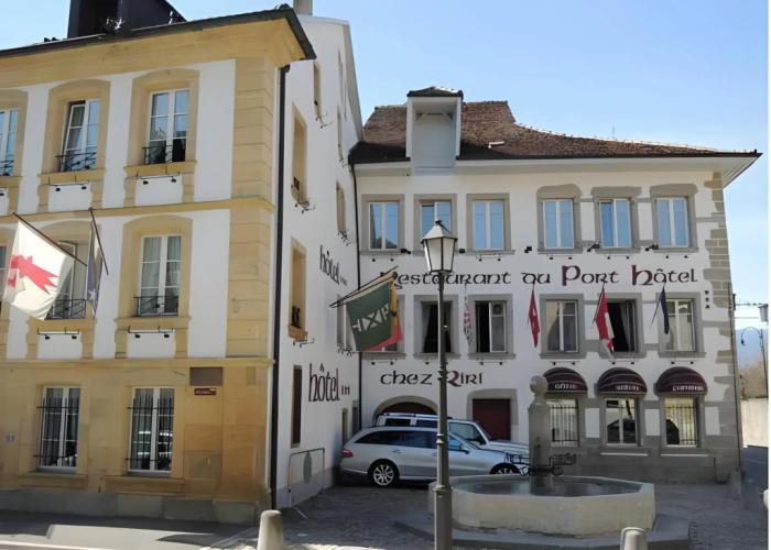 Hôtel du Port