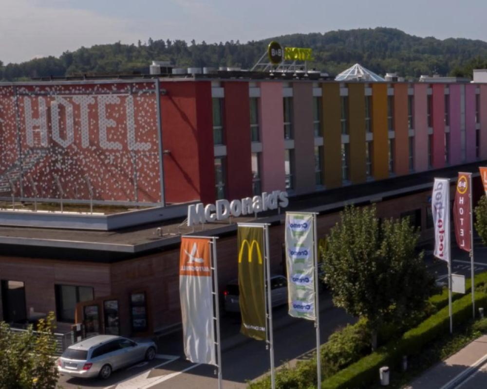 B&B Hotel Lully 3 Lakes