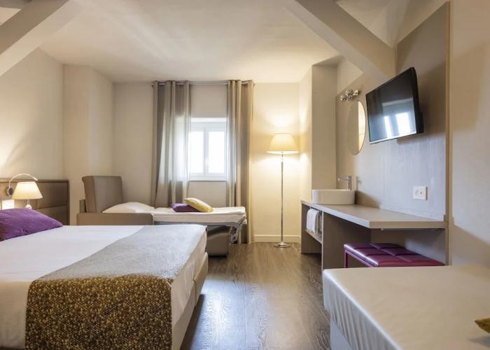 Hotel Alexandra