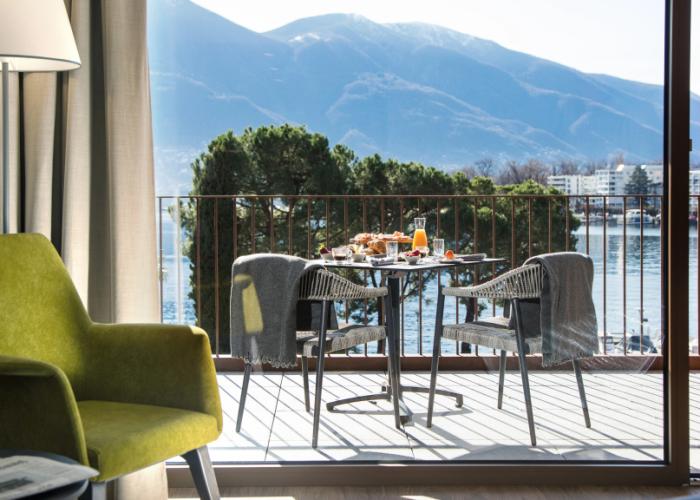 Hotel & LOUNGE LAGO MAGGIORE