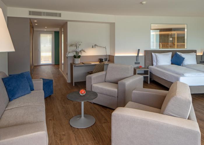 Hotel & LOUNGE LAGO MAGGIORE