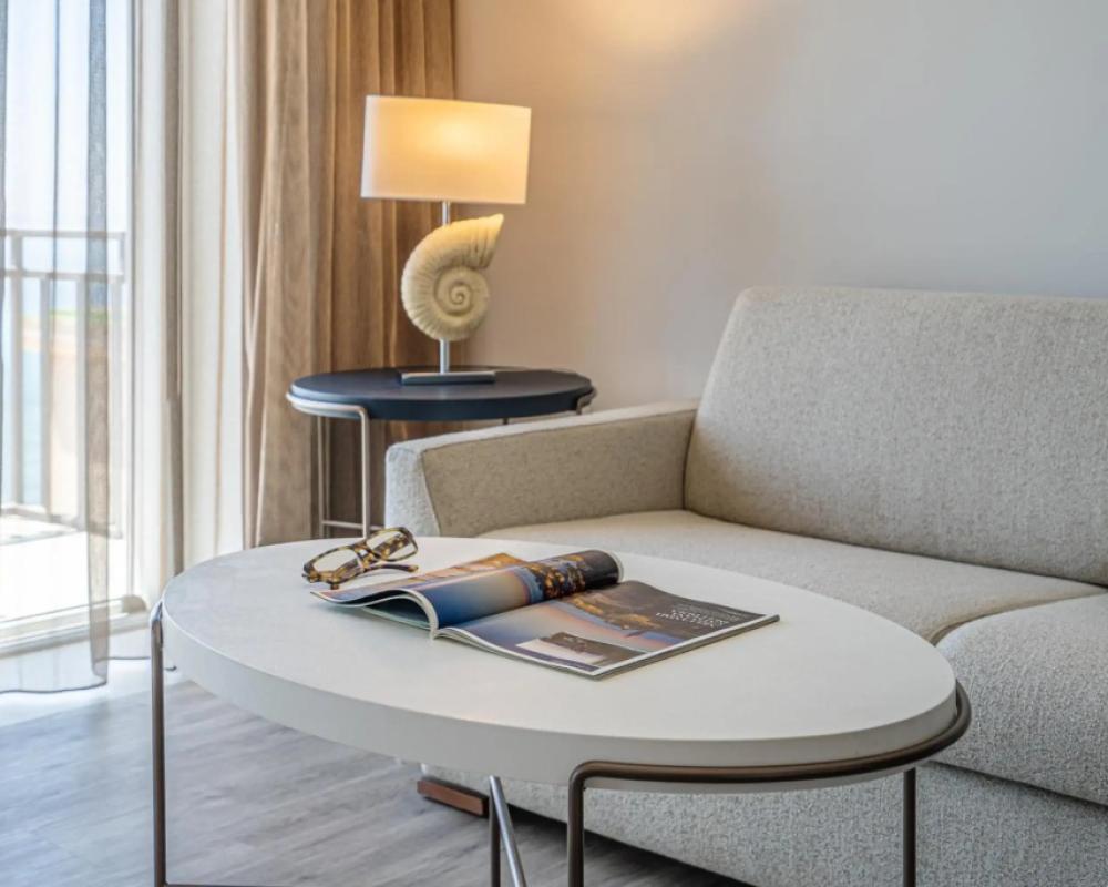 фото Summit Hotel