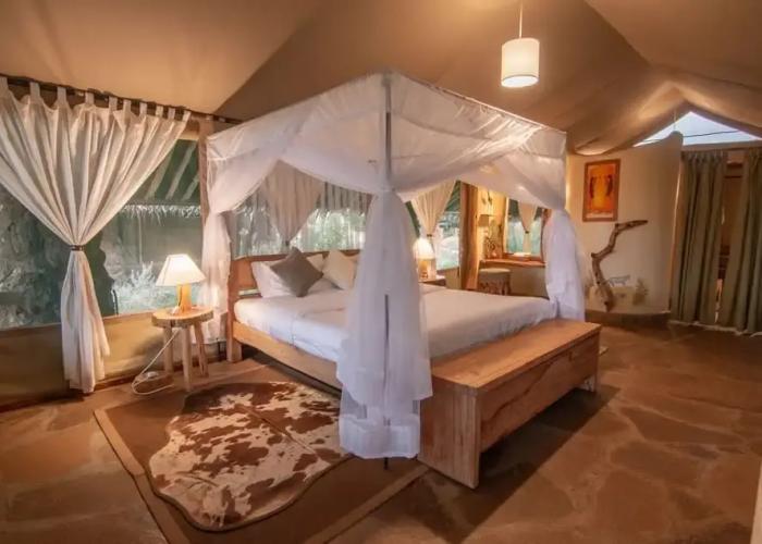 Kibo Safari Camp