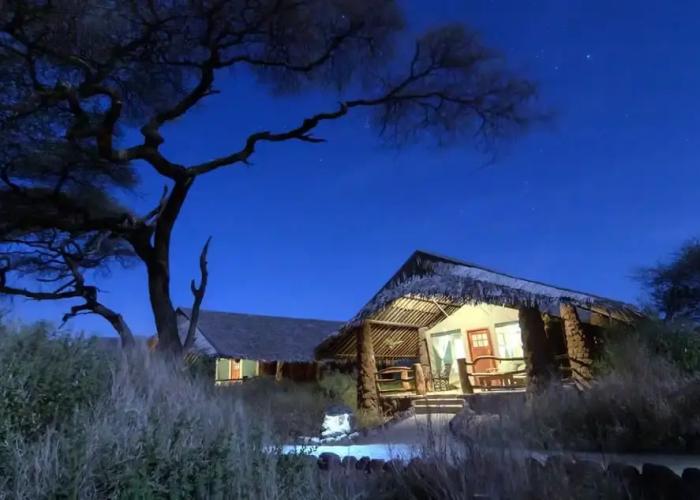 Kibo Safari Camp