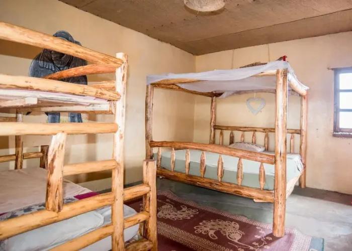 WE4Kenya Guesthouses and Farm